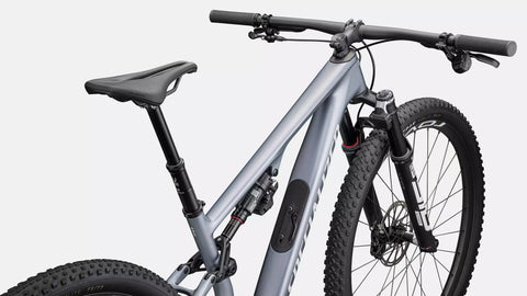Epic 8 Pro  - SRAM X0 AXS, RockShox Ultimate Flight Attendant